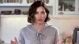 The ONLY Green Smoothie Recipe You Need To Know | Jenna Dewan