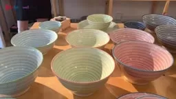 How to use fun tableware for the summer