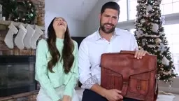 10 BEST Gifts for GUYS! *Mens Gift Guide 2019*