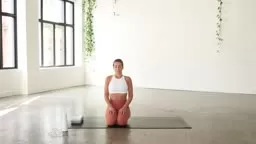 20 Minute Morning Yoga Class with Ally Maz | lululemon