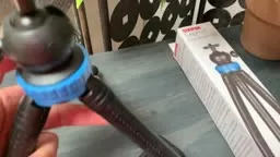 Unboxing 'Sunpack' GripPod and Bluetooth Remote with Smartphone Mount