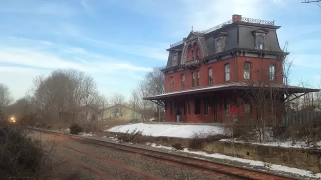 Ringling Brothers Barnum & Bailley circus train @ Hopewell, N.J