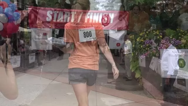 Princeton Waiters Race '17 'quick clips some thrills & spills