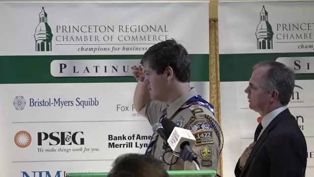 Eagle Scout Elian Chamber Pledge of Allegiance
