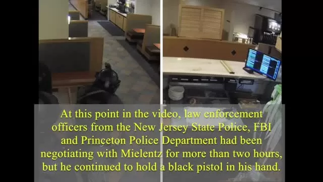Video shows standoff in Panera with gunman