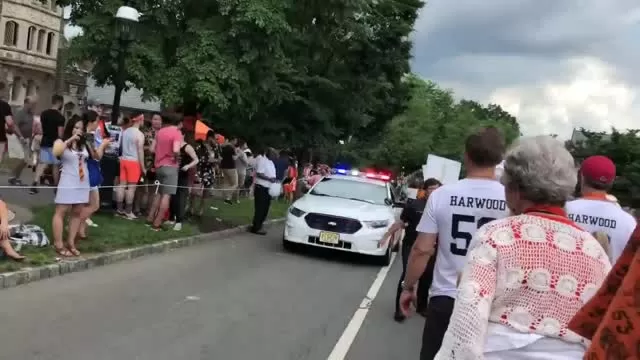 REUNIONS | Public Safety attempts to move P-rade participants indoors after U issues lightning alert