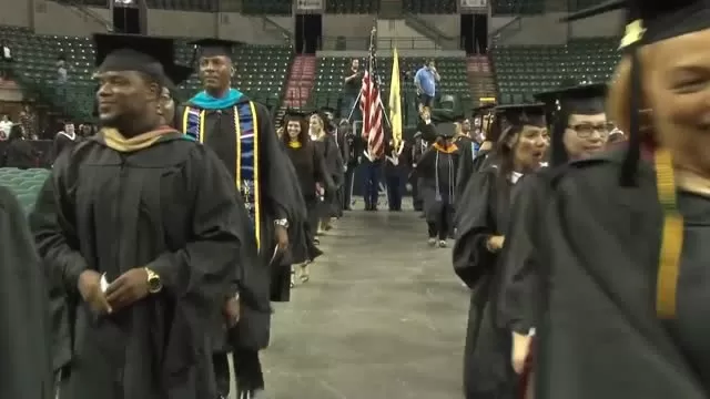 This is What FINISH Looks Like. Thomas Edison University