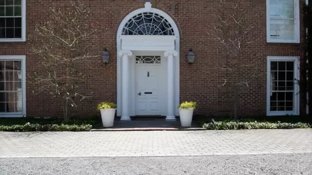 Sophisticated Manor in Princeton, New Jersey | Sotheby's International Realty