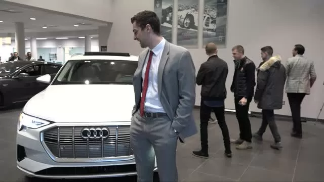 See the Amazing e-tron @Audi Princeton - Electric Goes Audi!