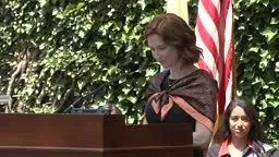 Ellie Kemper '02 gives 2019 Class Day remarks at Princeton