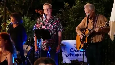 While My Guitar Gently Sleeps