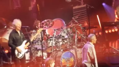 Journey Be Good To Yourself Cure Insurance Arena 7 SONGS! Trenton NJ 3526