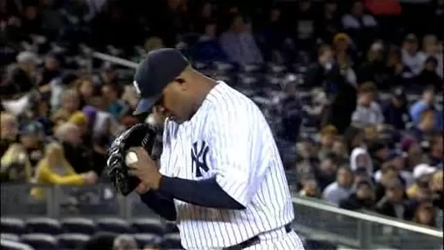 Yanks Nip Rangers