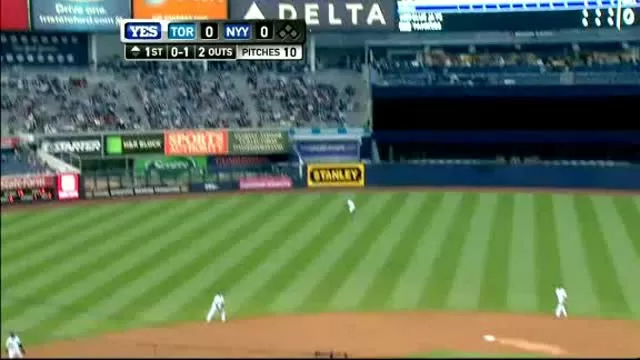 Jays Clip Yanks.
