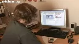 How to Fold a T-Shirt in 2 Seconds - Explained!