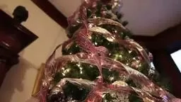‪Holiday Decoration tips from Celebrity Designer‬