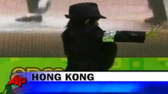 4-Year Old Channels Michael Jackson.