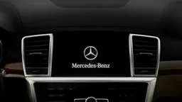 COMAND Mercedes-Benz In-Vehicle Tech