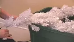 Holiday Decorating How-To Ideas